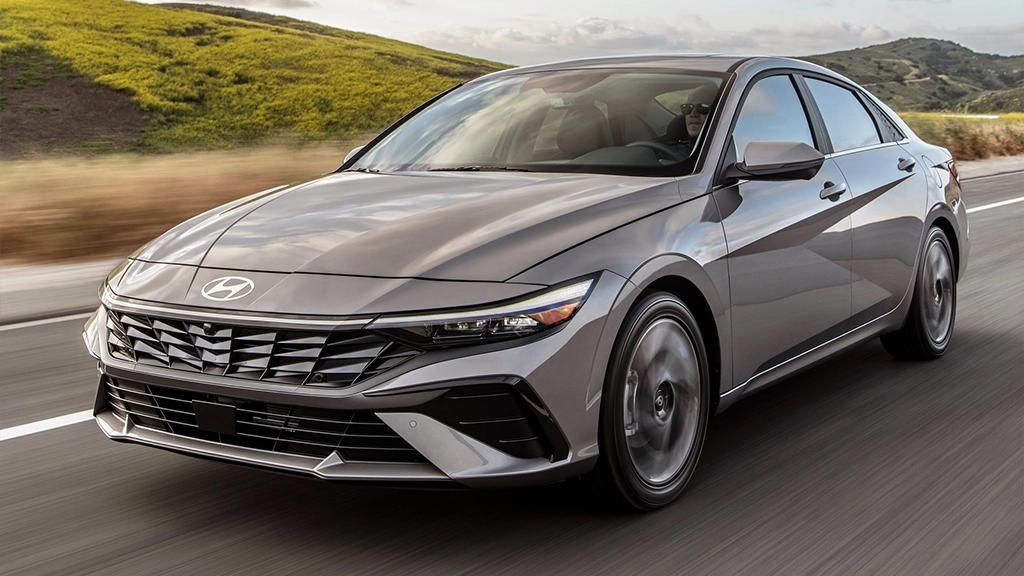 Elantra mehr khodro 1