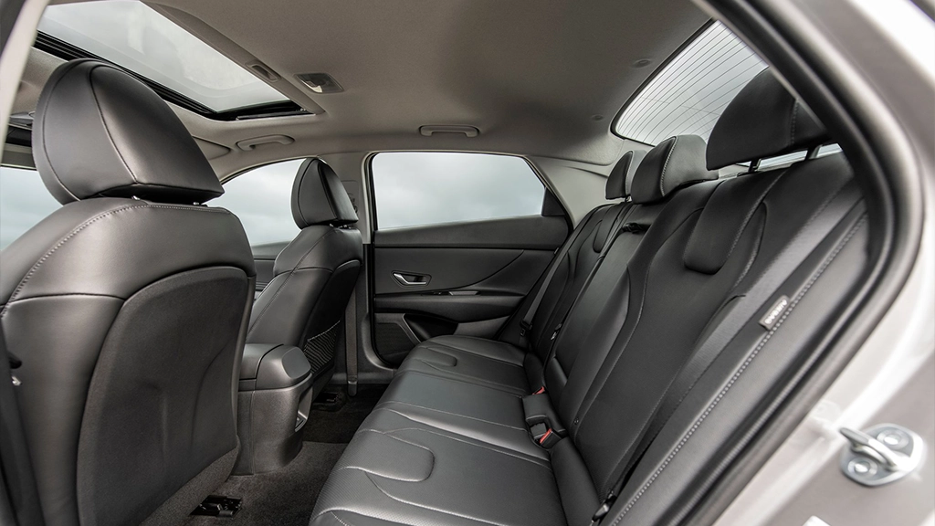 Elantra mehr khodro 12