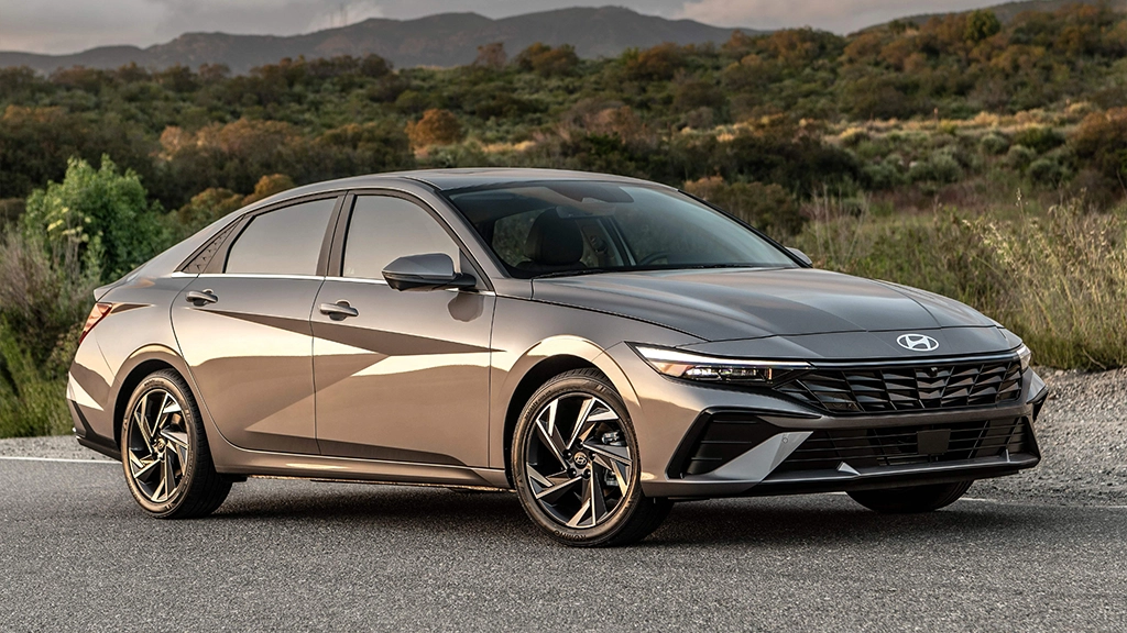 Elantra mehr khodro 2